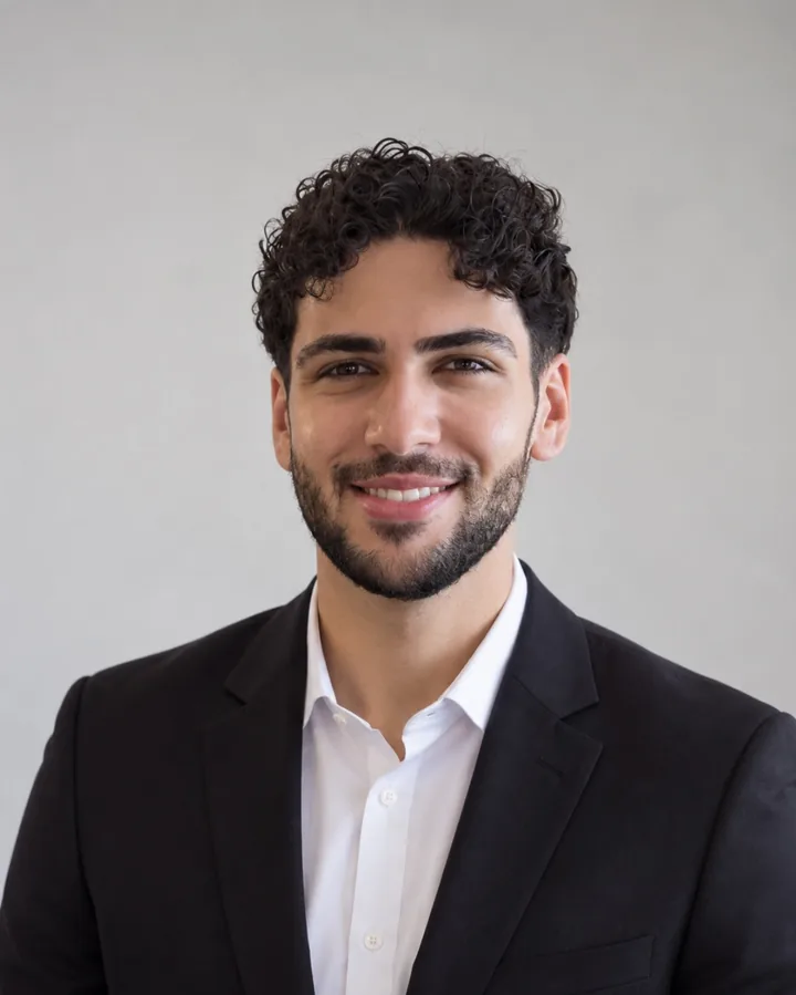 Fourat Muziel, fondateur de Hazline Regulatory